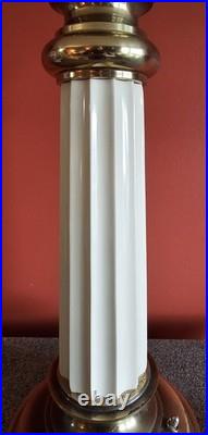 Vintage Stiffel Brass Porcelain Floral Table Lamp Hollywood Regency MCM