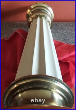 Vintage Stiffel Brass Porcelain Floral Table Lamp Hollywood Regency MCM