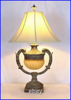 Vintage Table Lamp With Night Light 33 H