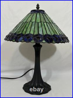Vintage Tiffany Style Jeweled Peacock Stained Glass Table Lamp Art Nouveau Base
