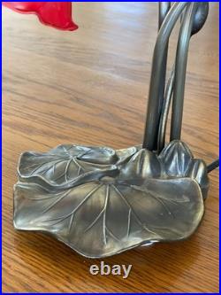 Vintage Tiffany Style Meyda Lighting 16' Orange Red Pond Lily 3 Light Table Lamp