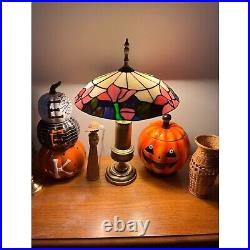 Vintage Tiffany Style Stained Floral Glass Table Lamp