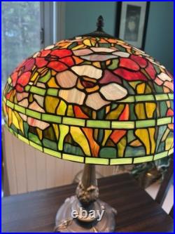 Vintage Tiffany Style Stained Glass Oreintal Poppy Table Lamp