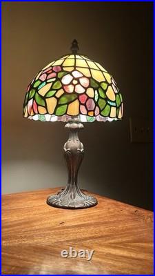 Vintage Tiffany Style Stained-Glass Table Lamp