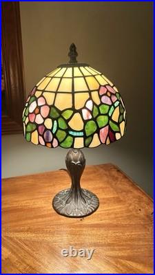 Vintage Tiffany Style Stained-Glass Table Lamp