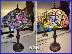 Vintage Tiffany Style Table Lamp Floral Stained Glass Brass base Art Nouveau 22