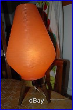 Vintage Tripod Beehive Lamp Tapered Wood Legs MID Century MCM Orange Plastic