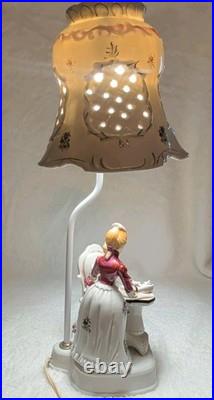 Vintage Victorian Ceramic Figurine TeaTable Lamp, Floral White/Pink Glossy, Bell
