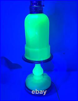 Vintage Warren Kessler Empire Green Uranium Opaline Glass Table Lamp 31 Tall