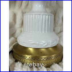 Vintage Wilmar Co. White Floral Porcelain Brass Base Table Lamp Set of 2