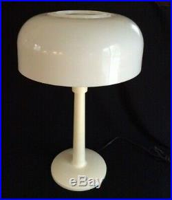 Vintage mid-century Gerald Thurston Lightolier Mushroom Acrylic Table Lamp