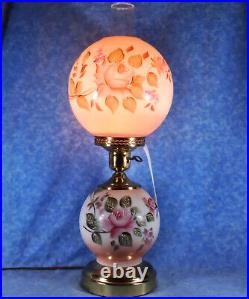 Vtg. GWTW Hand Painted Roses 2 Light Hurricane Parlor Table Lamp by Kiss