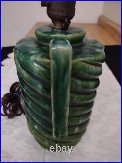 Vtg. Green/blue swirled, ribbed pottery handled table lamp