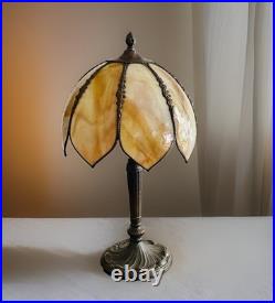 Vtg Meyda Tiffany Style Table Lamp Art Nouveau Yellow Slag Glass Shade Vtg Meyda Tiffany Style Table Lamp Art Nouveau Yellow Slag Glass Shade