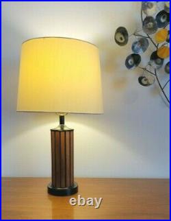 Vtg. Mid Century Modern Gruvwood Wegner Table Lamp 21