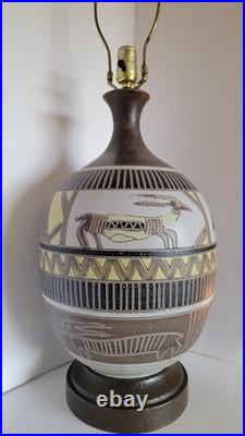 Vtg Mid Century Modern Hieroglyph Animals Brown Yellow Ceramic Table Lamp