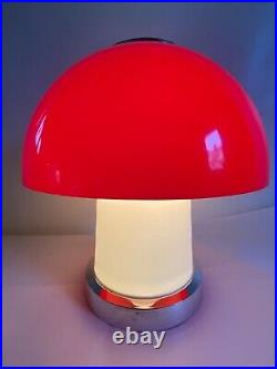 Vtg Rare MCM Mid Century Acrylic Space Age Mushroom Table Lamp Red White Chrome