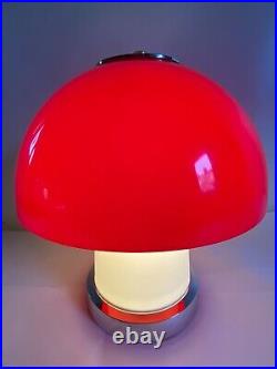 Vtg Rare MCM Mid Century Acrylic Space Age Mushroom Table Lamp Red White Chrome