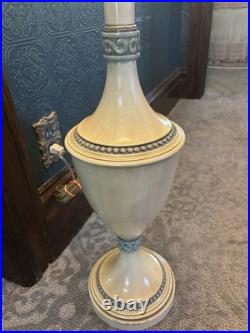 Vtg Rembrandt (labeled) Grecian Style Metal MCM Torchiere Table Lamp 37