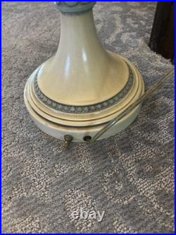 Vtg Rembrandt (labeled) Grecian Style Metal MCM Torchiere Table Lamp 37