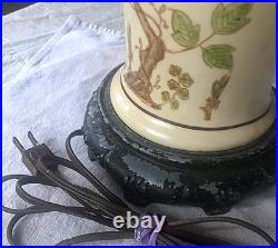 Vtg handpainted Floral lamp 20.5 tall