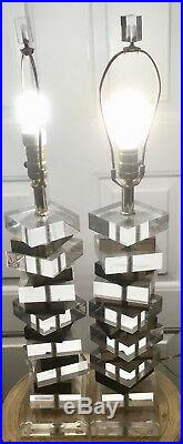 Wow Vintage Pair Of Clear & Black Lucite Modern Table Lamps Skyscraper Style